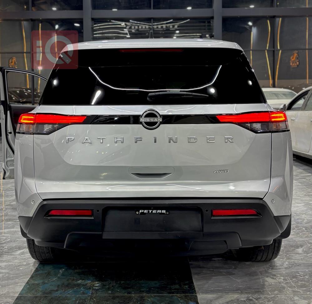 نيسان باثفايندر